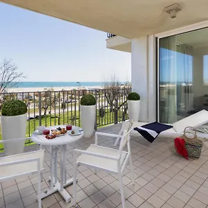 Mercure Lungomare Hotel Rímini