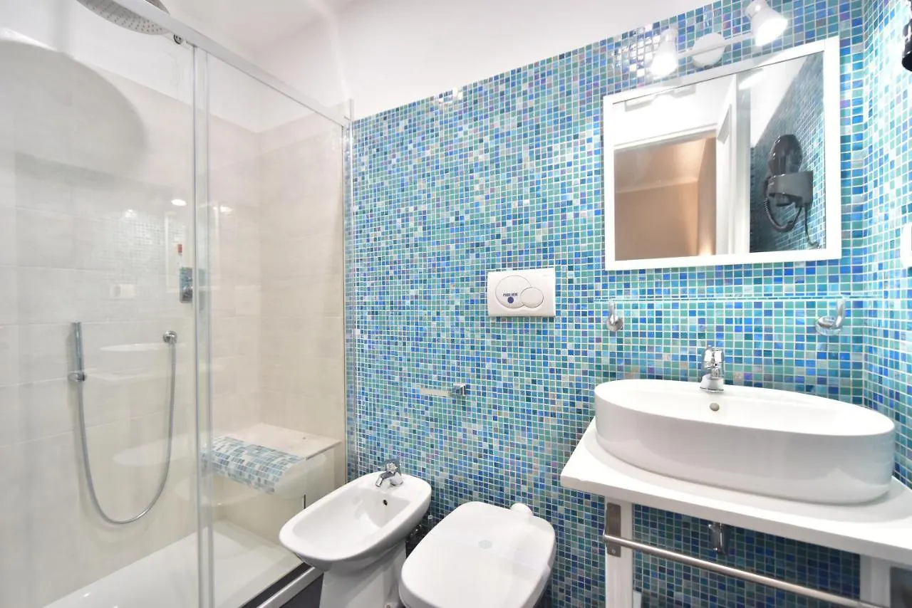 Sacconi Palace Suite Roma Italien